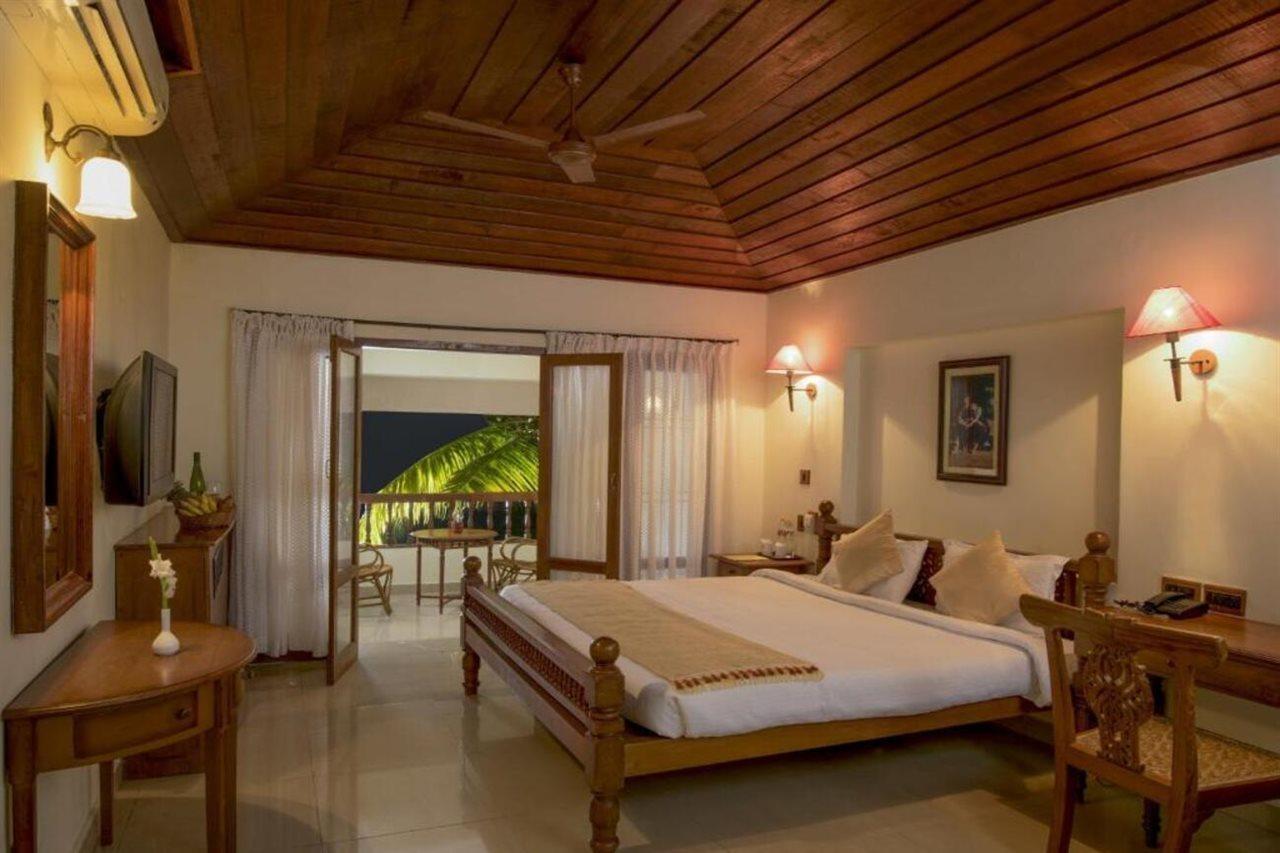 Isola Di Cocco Ayurvedic Beach Resort Poovar Екстер'єр фото