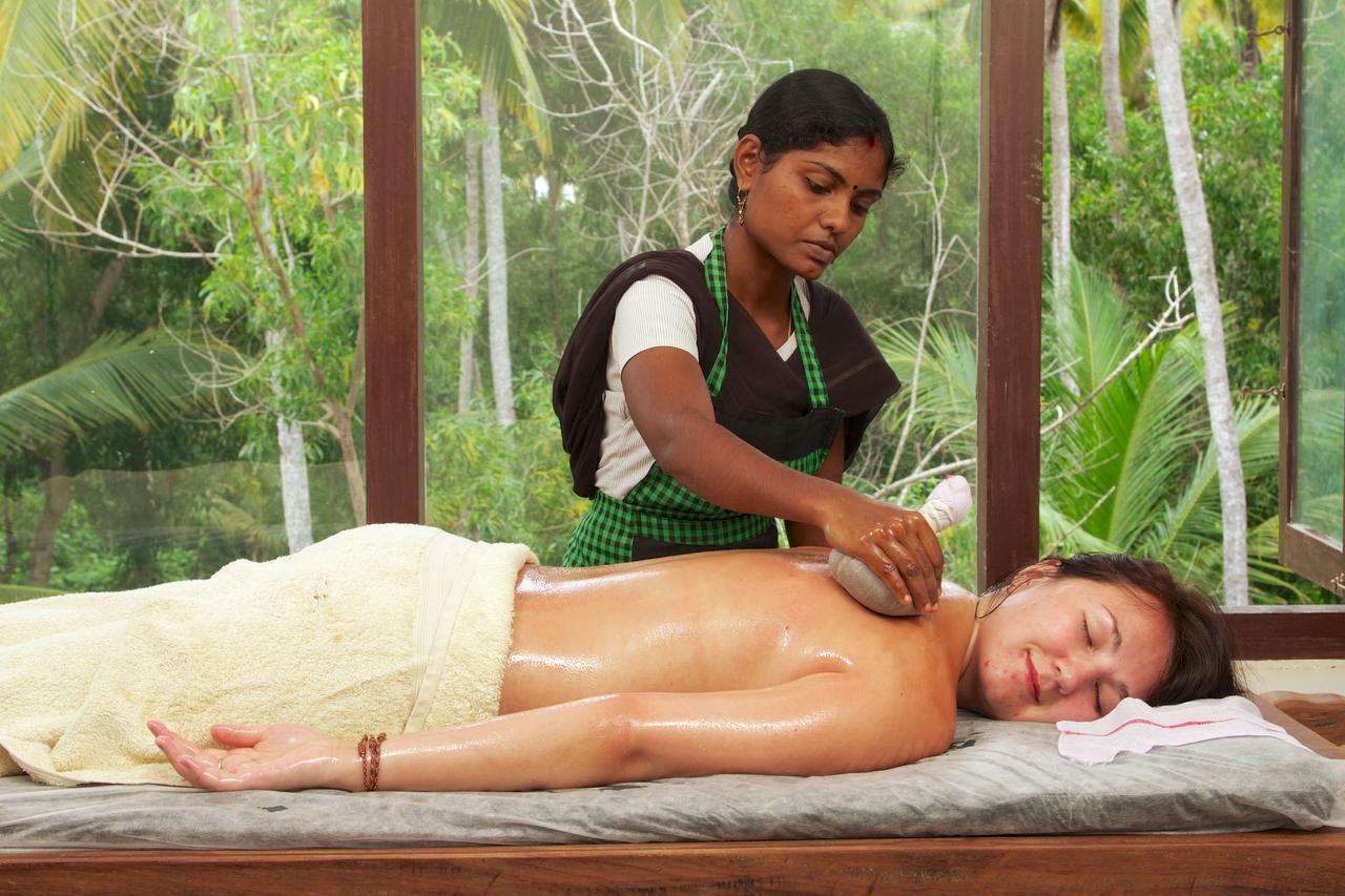 Isola Di Cocco Ayurvedic Beach Resort Poovar Екстер'єр фото